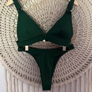 Forest green Shein Swimsuit set!!🌿
